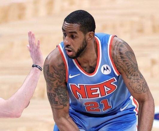 员展现出的 员展现出的