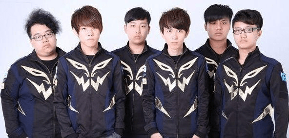 苏亚雷斯的 苏亚雷斯的